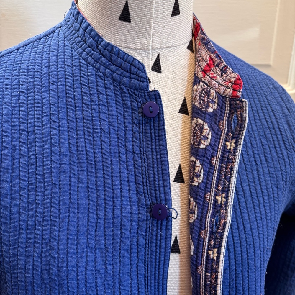 Boho Cotton Quilted Jacket
India Block Print,
M
Hello Spring - Picture 10 of 11